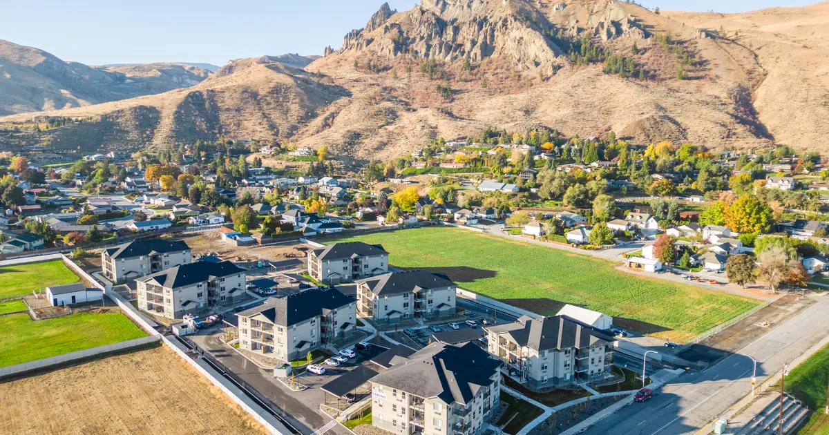 Saddlerock Apartments Modern Rentals in Wenatchee, WA